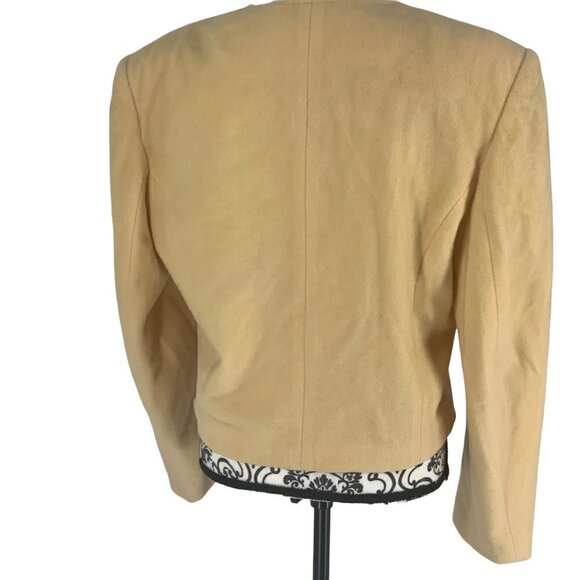 Vintage Highland Queen Cream Wool Cashmere Blend Blazer | Made in Canada Size M - Picture 4 of 11
